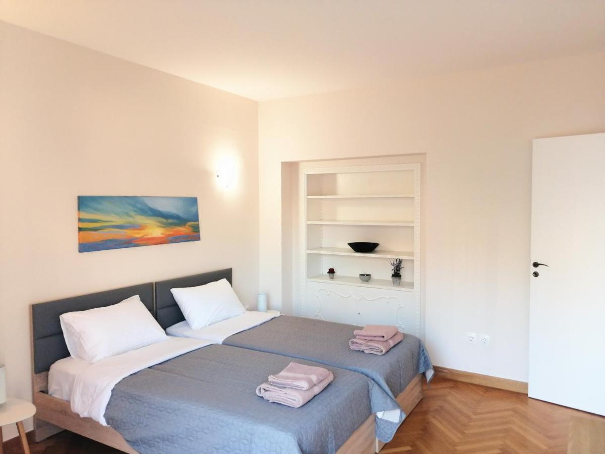 אתונה Stylish Central Penthouse Apartment מראה חיצוני תמונה