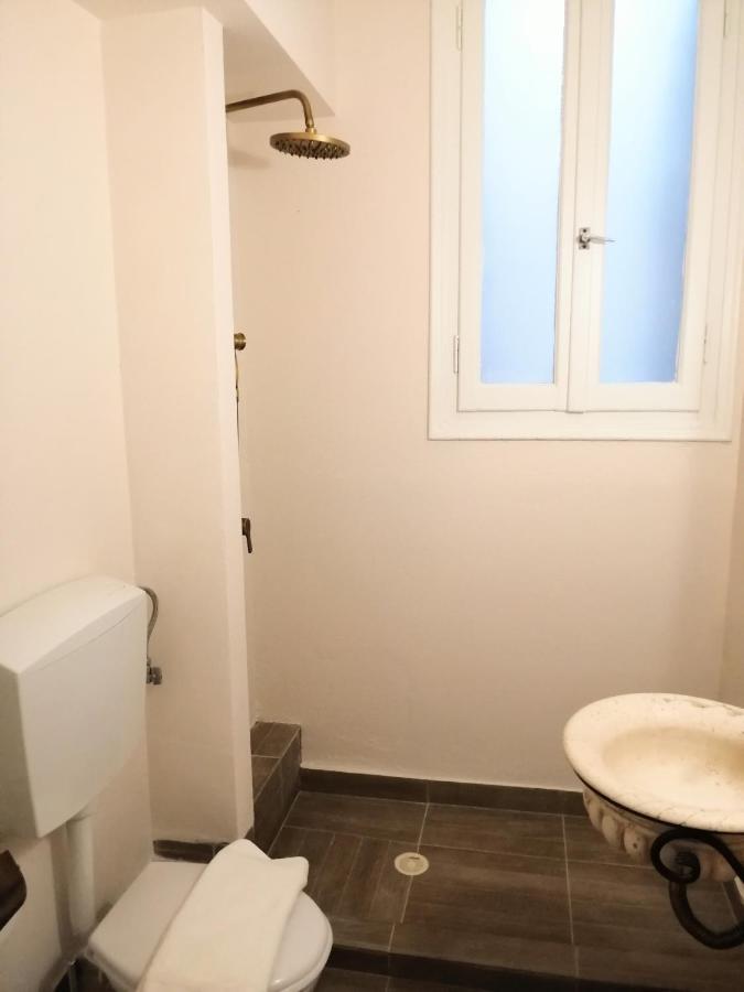 אתונה Stylish Central Penthouse Apartment מראה חיצוני תמונה